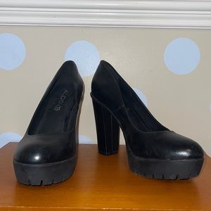 💜Aldo black leather heels